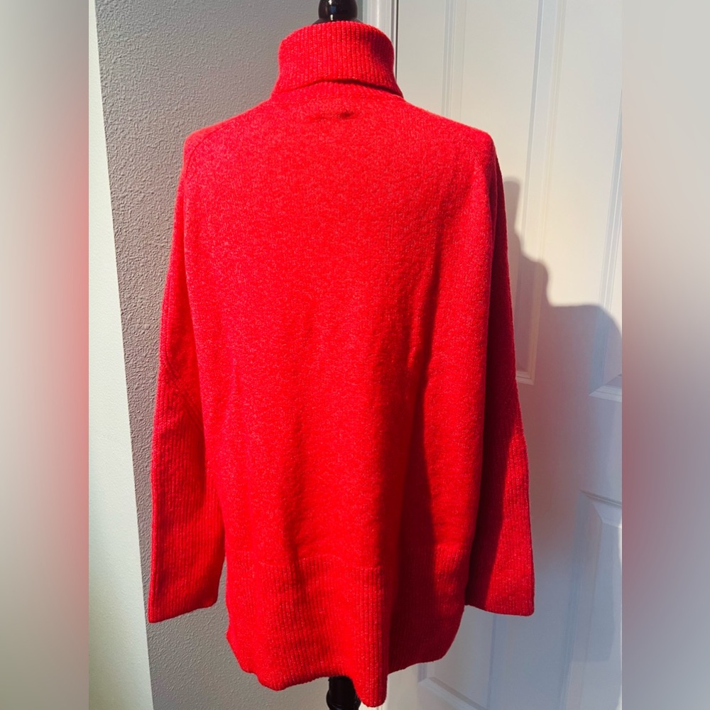 Sweater - Picture 3 of 5